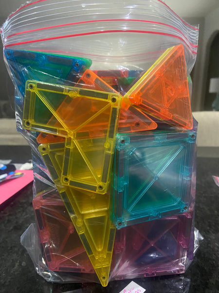 Gallon Bag of Magnetic Tiles